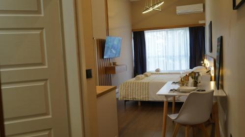 Daily Rent Studio Apartments, Tirana (photo 10)