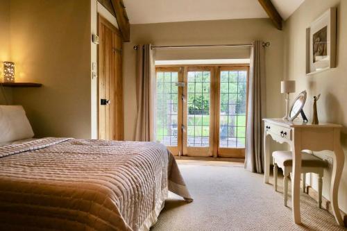 The Tallet - converted three bed stable - no children under 8 in Montacute