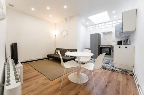 Maison 3 chambres rénovée avec espace extérieur - Location saisonnière - Tourcoing