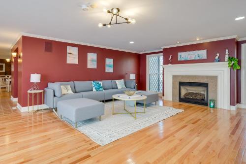 Spacious East Sandwich Home 1 Mi to Beach! in East Sandwich, Vereinigte Staaten von Amerika