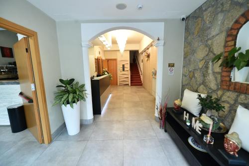 餐厅, 冲绳酒店 (Hotel Okinawa) in 里米尼