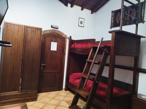 Hotel Guva Mangalem - image 2
