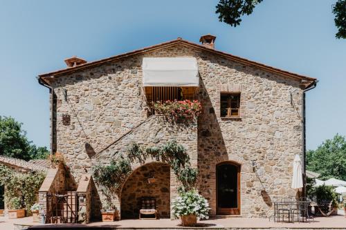 Зовнішній вигляд готелю, Borghetto Poggio Bianco in Радікондолі