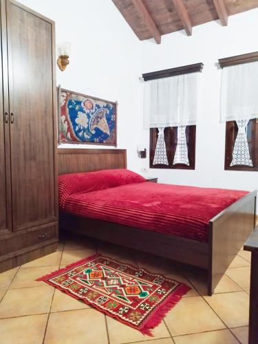 1 queen bed