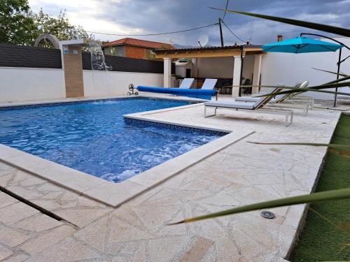 VILLA ENJOY LUX in Split, Split (photo 9)