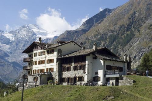 Lou Tsantelet Hotel de charme Noasca