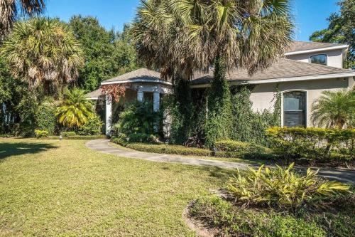 Florida Space Coast Waterfront Retreat