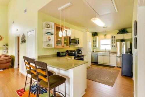 Crystal Beach Home with Furnished Deck Walk to Sand in Crystal Beach, USA