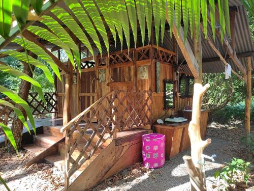 Fully Furnished FAMILY JUNGLE TENT, Latino Glamping Paquera in Paquera