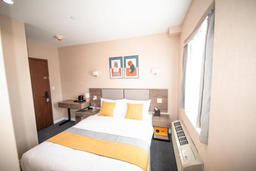 Flushing Garden Hotel in Queens, USA
