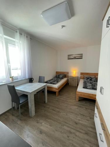 Facilities, Lora Appartements in Rodelsee