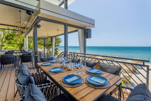 ชายหาด, Onyx Beach Residence - Free Beach Access & Parking in สเวติ วลาส