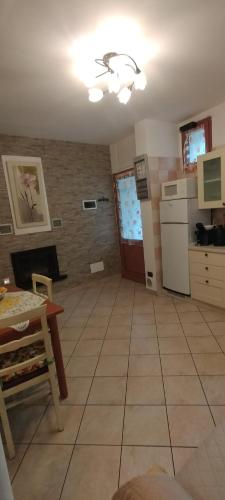 tra mare e monti -toirano intero appartamento