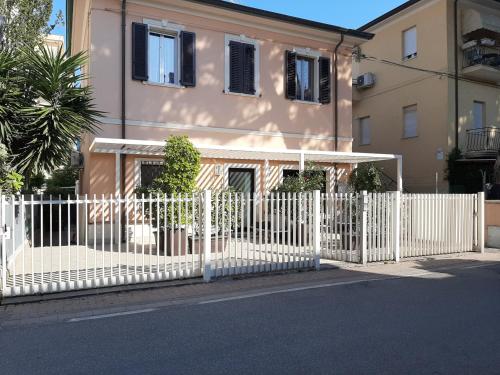 Open Space a 5 minuti dalla spiaggia di Rimini! - HomeUnity - Viserba