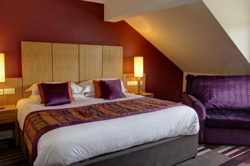 Holiday Inn - Manchester - Oldham, an IHG Hotel