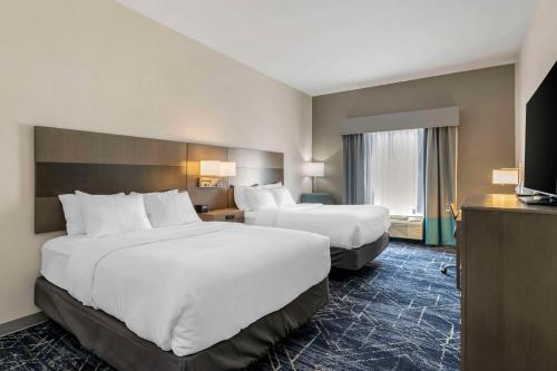 Standard Queen Room with Two Queen Beds - Non Smoking