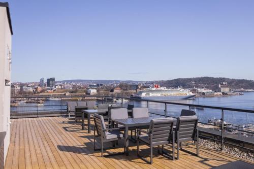 Tjuvholmen / Aker Brygge - Most expensive area in Oslo!