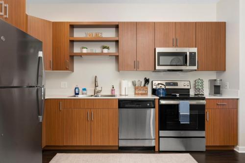 Sweet Tart Spot - Cozy TC Condo - Pet Friendly in Traverse City, USA