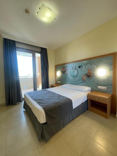 Hotel Neptuno in Roquetas De Mar