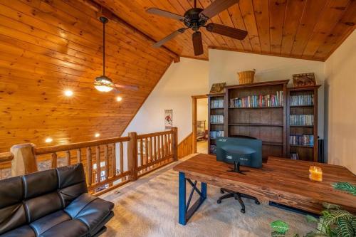 Snowshoe WV “Mountain Retreat’ in Walnut, USA