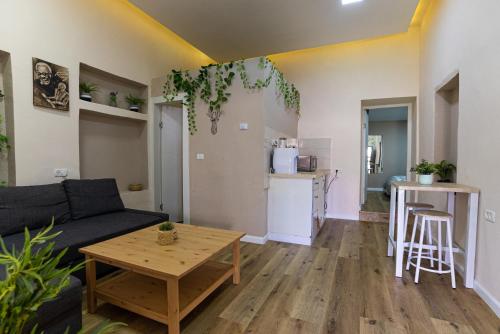 廚房, פאטה מורגנה אואזיס - בית נופש פרטי עם בריכה מחוממת in 貝爾謝巴