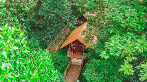 Aninga Lodge