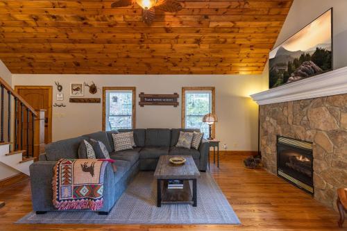 Sleepy Hollow House in Banner Elk, USA