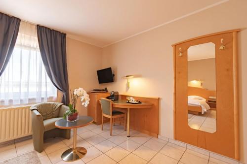 Twin room, family