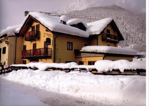 HOTEL LA GINESTRA in Cesana Torinese