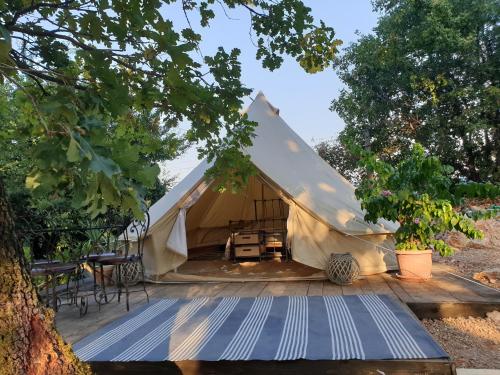 Rock Oak Camping 2