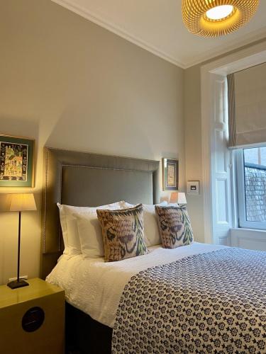 Antler Guest House - image 13