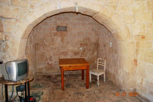 House with 3 bedrooms in Locorotondo with enclosed garden and WiFi 15 km from the beach - image 8