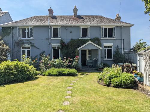 Cliffside is a Cosy Cottage B&B by Cowes Beach - Very big King Size guest BR & a Twin BR too if you book 3 to 4 guests, Cowes (fotografie 3)