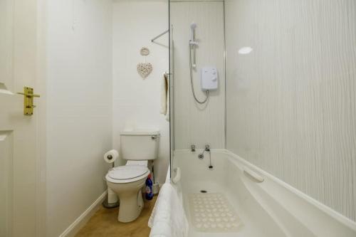 Station Apartment 1 bed- Lanark