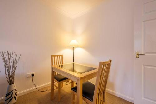 Station Apartment 1 bed- Lanark