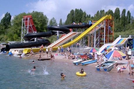 Akvaparks, Evropa Hotel in Bosteri