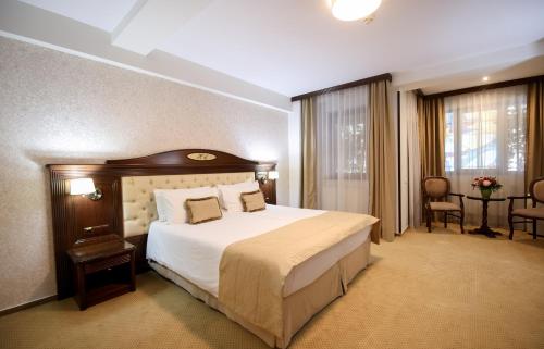 Hotel Carmen - image 8