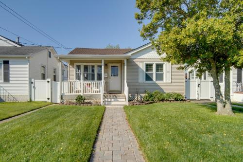 North Wildwood Vacation Rental 4 Blocks to Beach in North Wildwood, USA