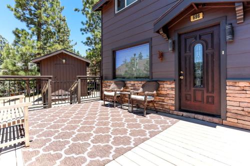 Circle Views by Big Bear Vacations Walk To Lake Boulder Bay Chalet thumb 2