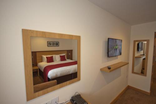 1 double bed