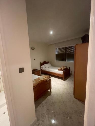 2 twin beds
