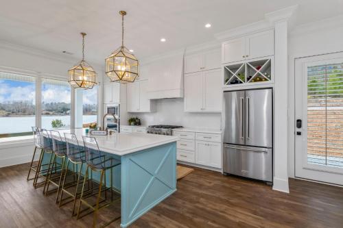 Lake Daze on Lake Martin in Alexander City (AL)