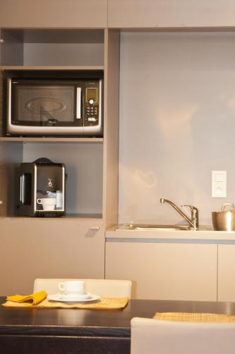 Castelnou Aparthotel - image 3