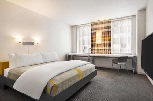 The Delphi Hotel in Los Angeles, USA