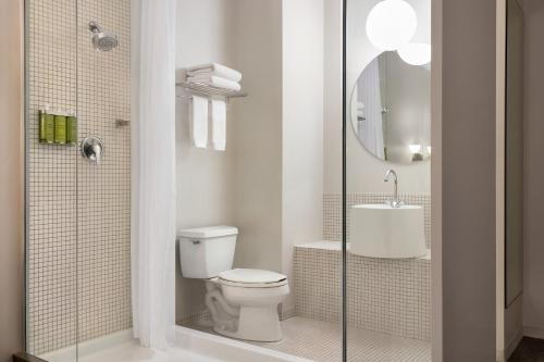 The Delphi Hotel - image 4