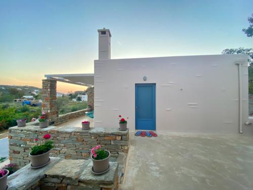 Charming Vourkari Stone Home 3 - Minutes from Port