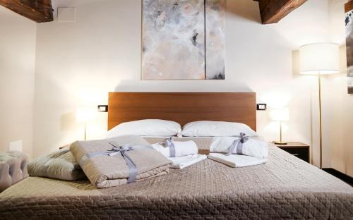 Casa del pittore - Elegante appartamento del 1200 - Centro storico Como