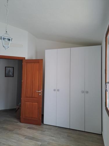 CASE ORCHIDEA - ROSA BLU, La Caletta (zdjęcie 9)
