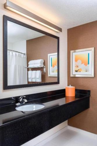 Fairfield Inn & Suites Naperville/Aurora