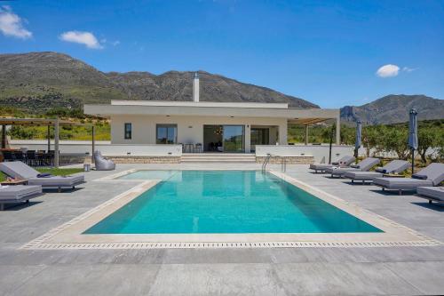 Demar Exclusive Villa - Tap to explore photos